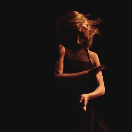 Anne Dietrich mit Zeitgenössischem Tanz